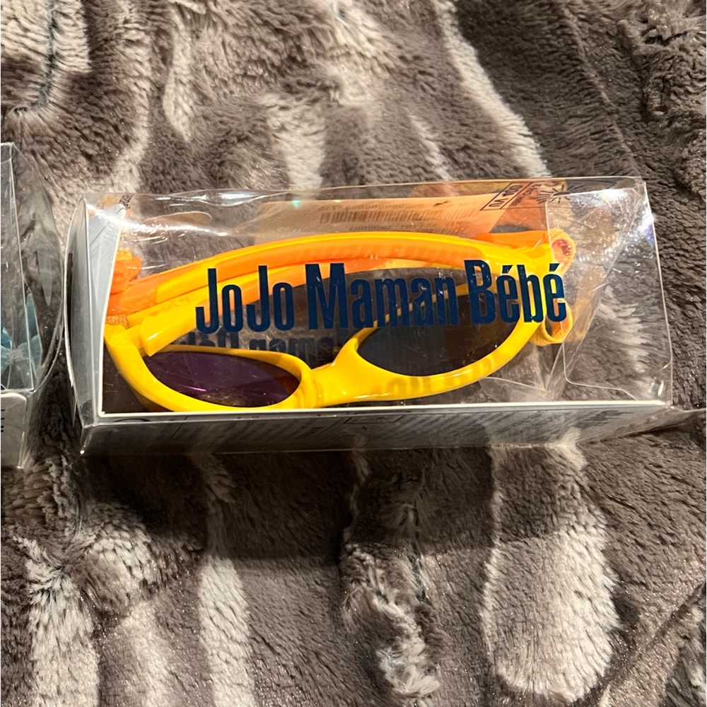 JoJo Maman Bébé Yellow Kids' Flexible Sunglasses with Straps. New in Box.
